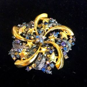 Joan rivers stars brooch
